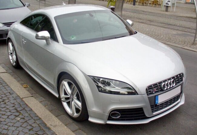 Audi TTS Coupe (2009-2017) – caixa de fusíveis