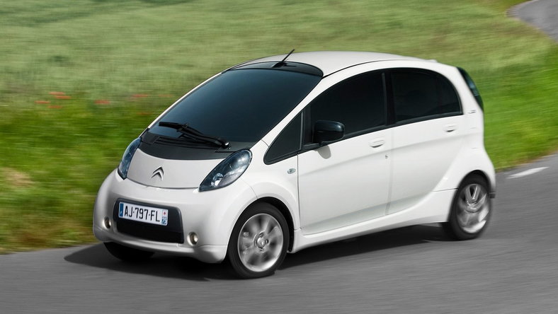 Citroen C-ZERO (2010-2016) – Caixa de fusíveis