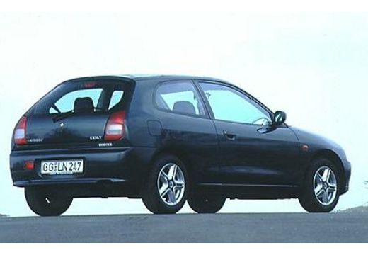 Mitsubishi Colt 5 (1994-2002) – caixa de fusíveis