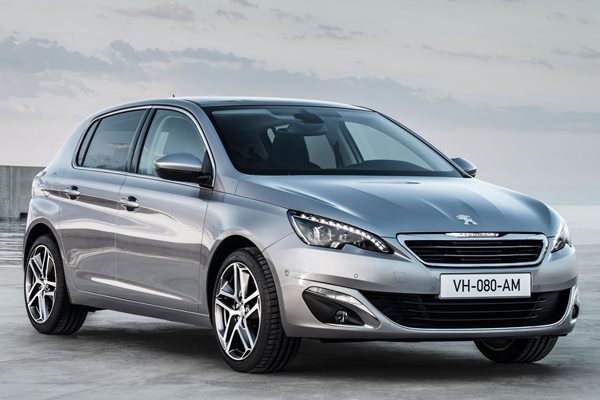 Peugeot 308 T9 (2014-2018) – caixa de fusíveis