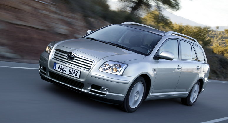 Toyota Avensis II (T25) (2003-2008) – bateria