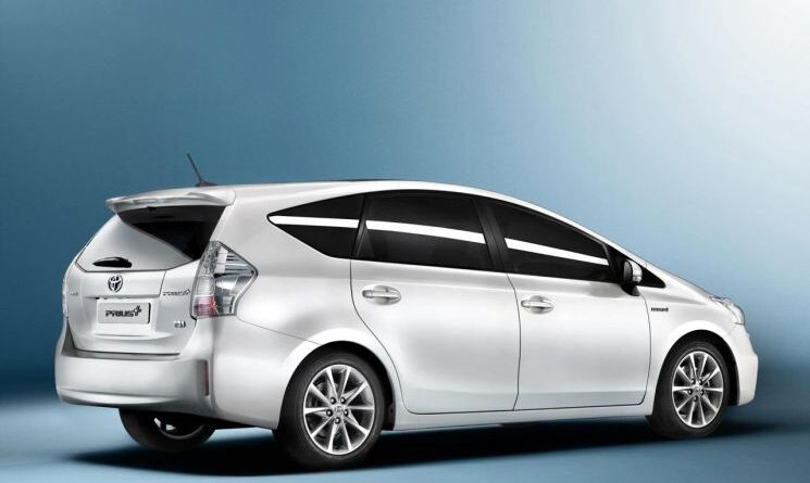 Toyota Prius+ (2012-2016) – caixa de fusíveis