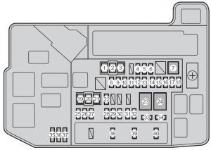 Caixa de fusíveis do motor Toyota Prius XW20, detalhe do fusível 3.