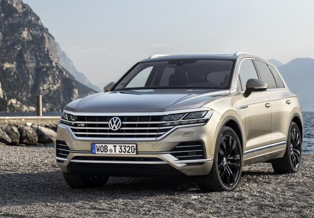 Volkswagen Touareg III (2018-2022) – caixa de fusíveis