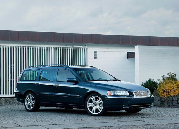 Volvo V70 II (2000-2007) – bateria